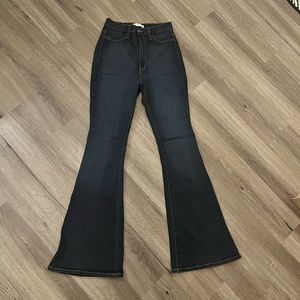 Women’s Flare Jeans